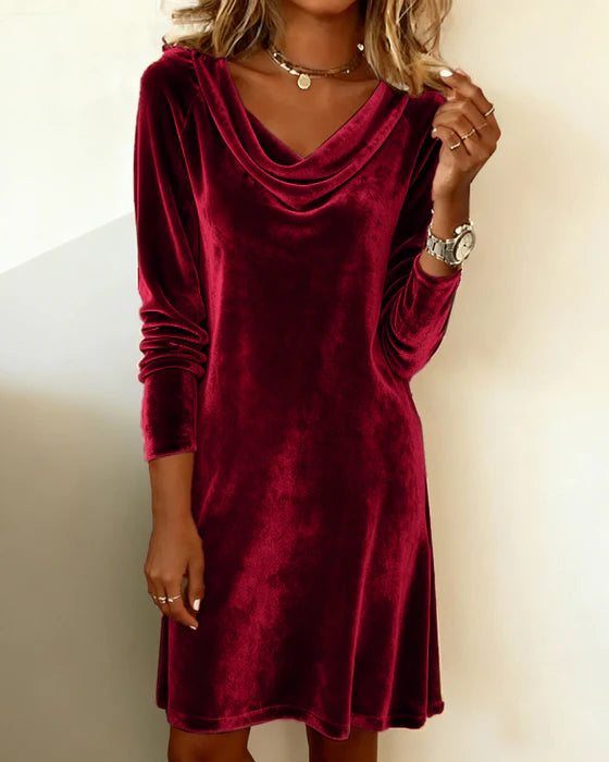 Vestito da donna largo in velluto