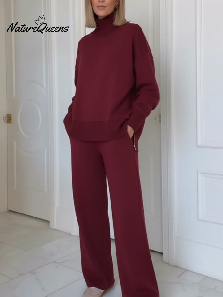 Complete two-piece set with stand-up collar and side zipper, with straight pants