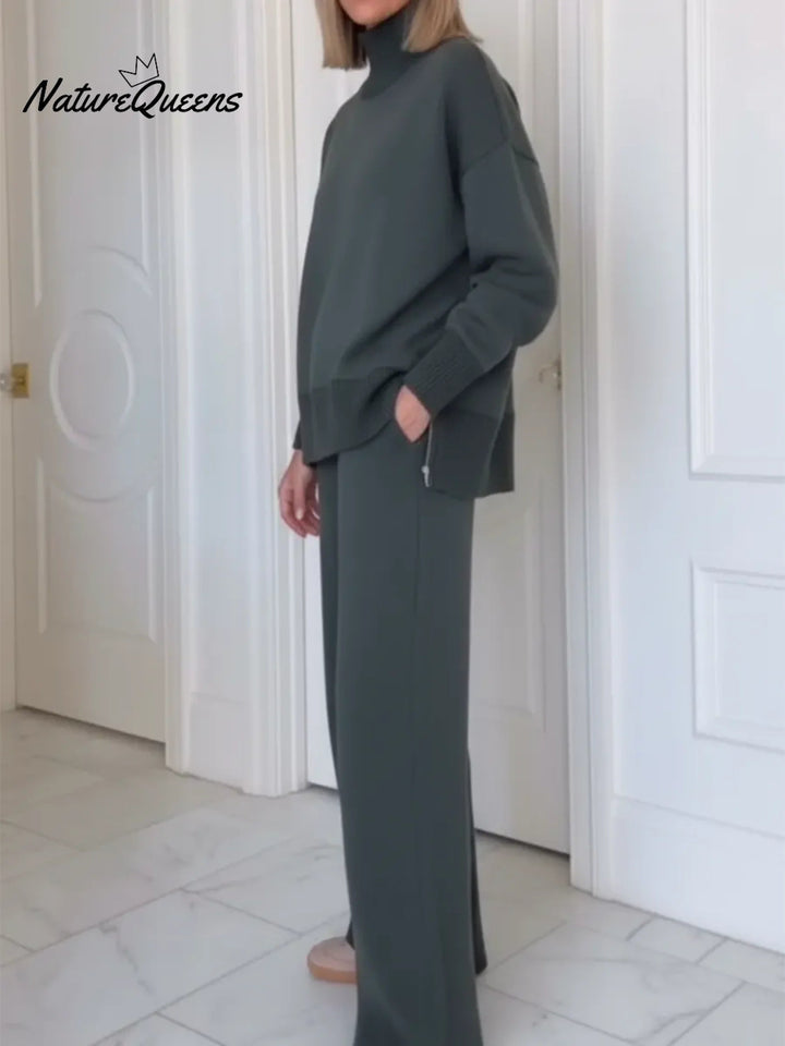 Complete two-piece set with stand-up collar and side zipper, with straight pants