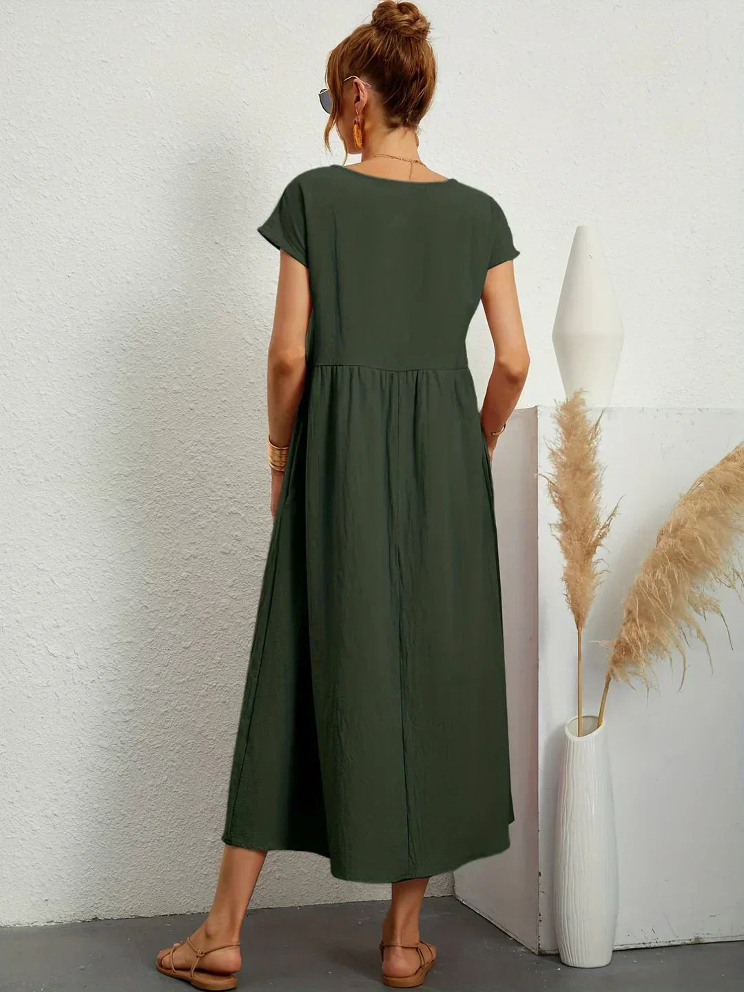 Gabrielle | Abito midi elegante dal design intramontabile
