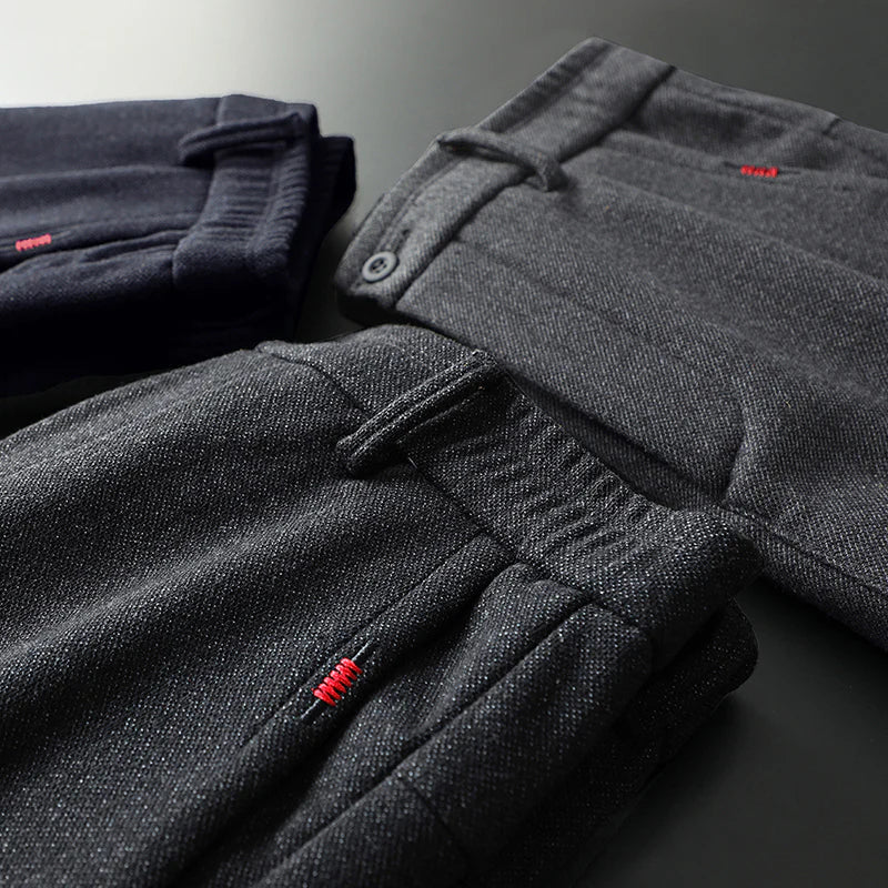 Pantaloni slim Remo