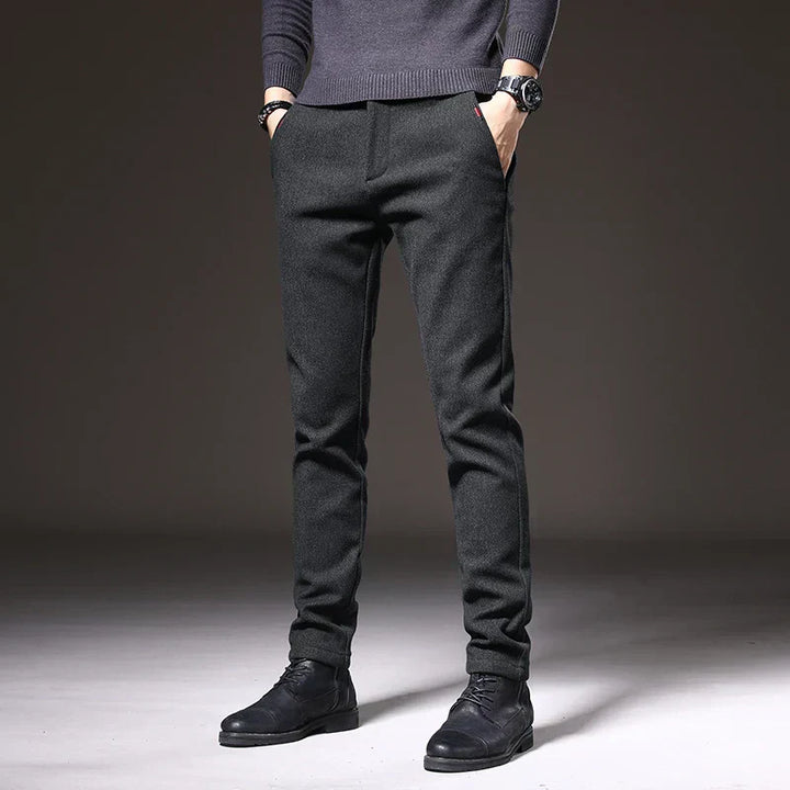 Pantaloni slim Remo