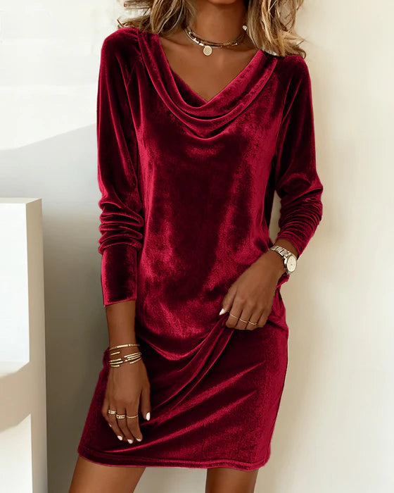 Vestito da donna largo in velluto
